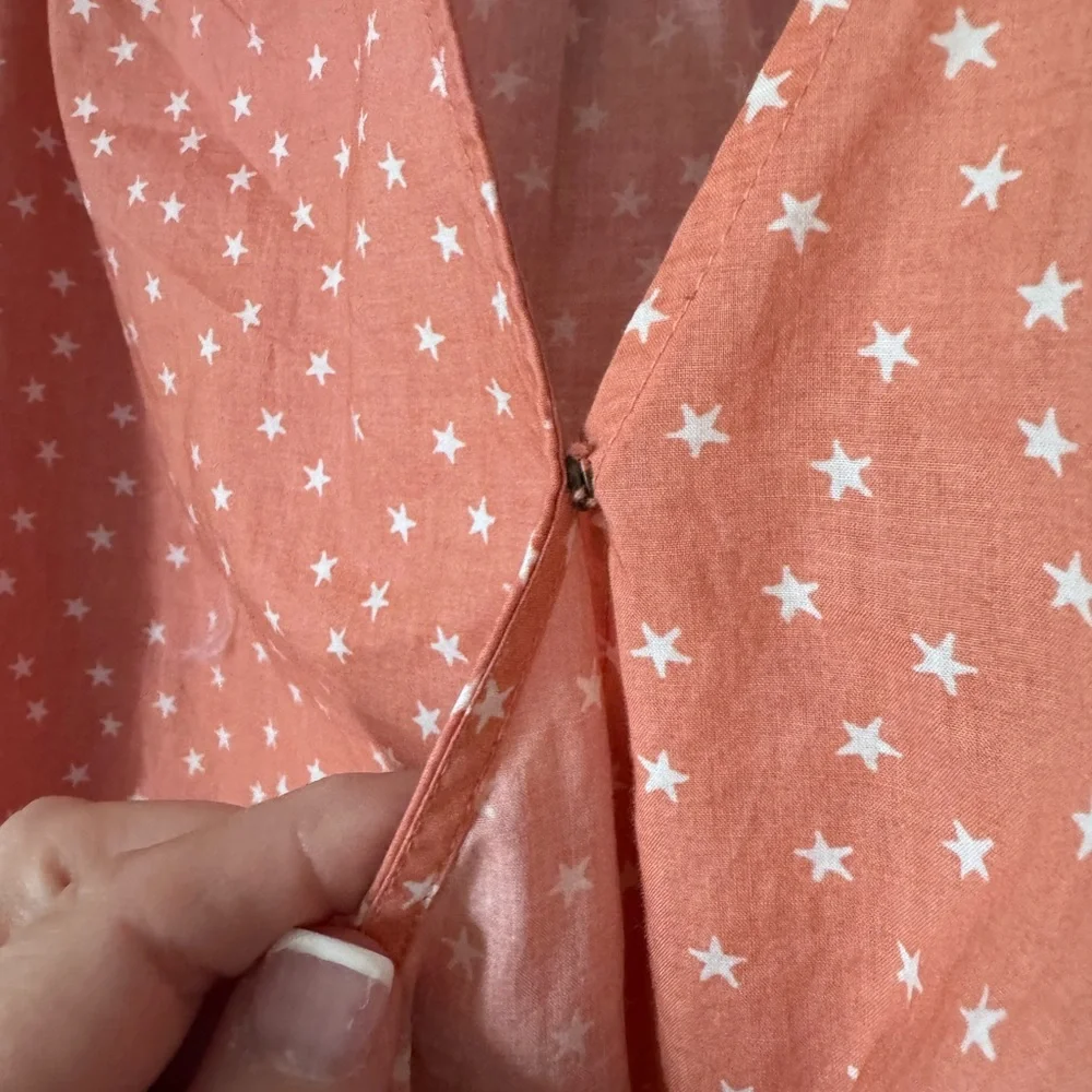 Madewell Peach Polka Dot Wrap Crop Top, size L. Excellent shape. Rarely worn. - Picture 5 of 6
